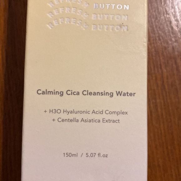 Nib Rael Beauty Refresh button cleansing water. Size 5.07 fl oz - Picture 3 of 6